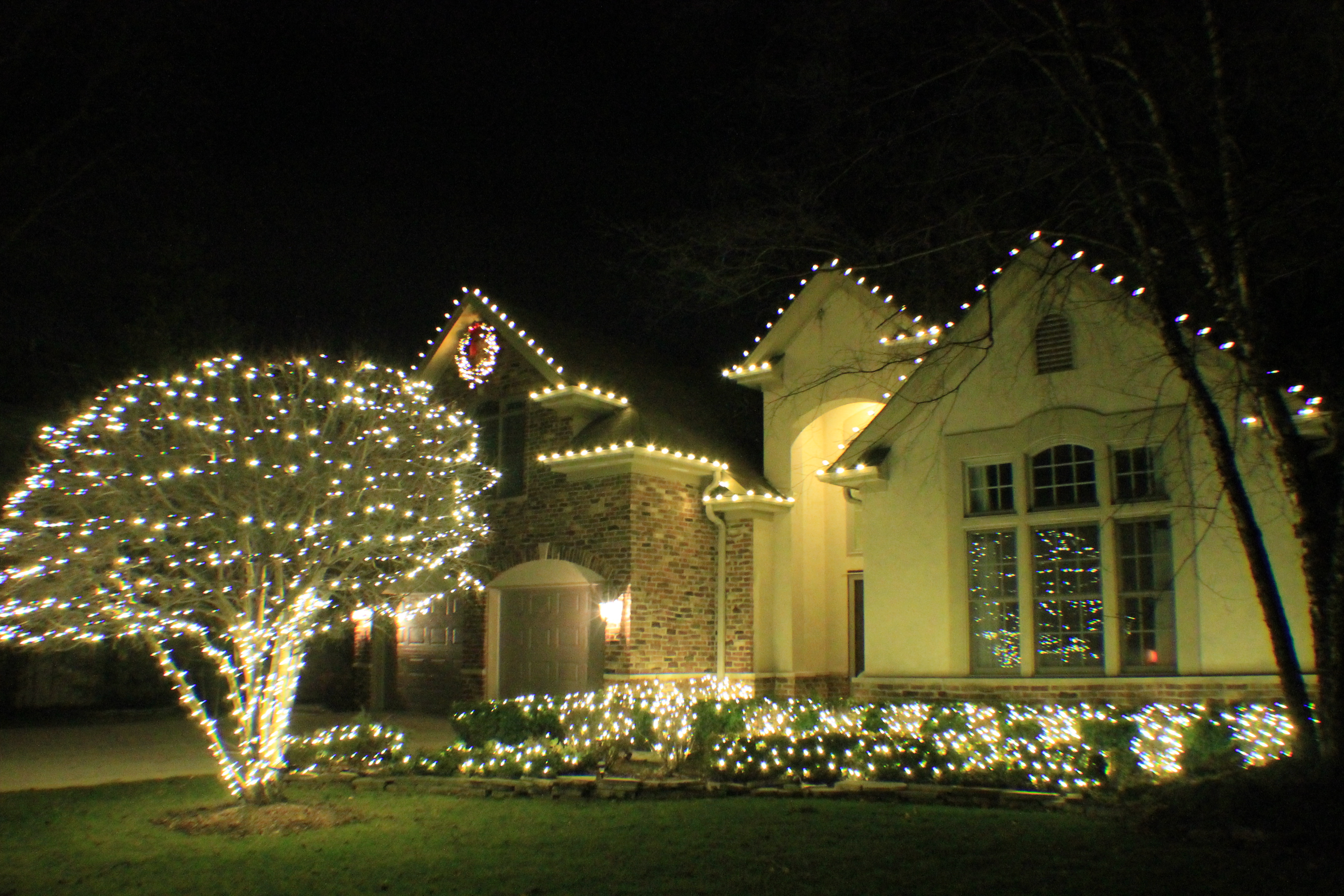 Custom Christmas Lighting Glen Ellyn IL