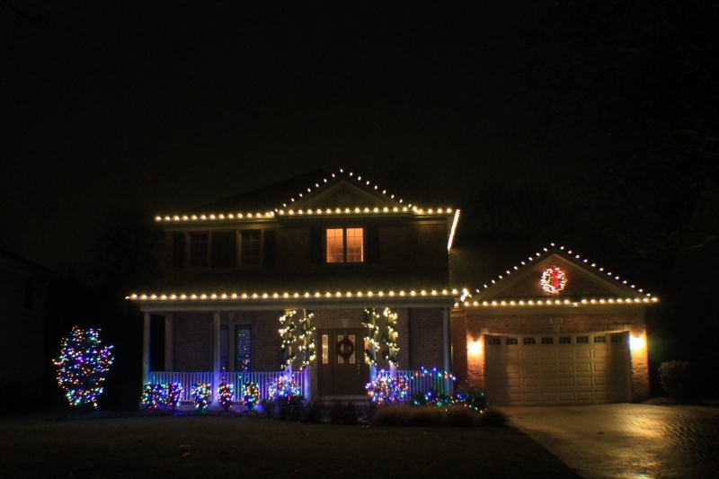Custom Christmas Lighting Glen Ellyn IL