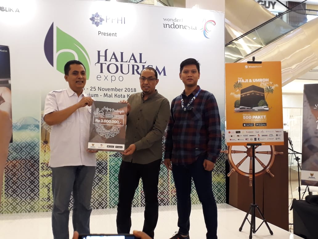 Tawarkan Kenyamanan Berwisata Halal, Aplikasi Resmi