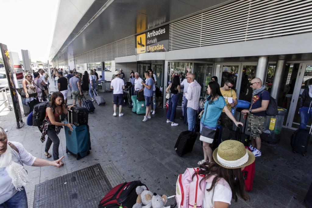 El aeropuerto de amplía sus conexiones internacionales con siete