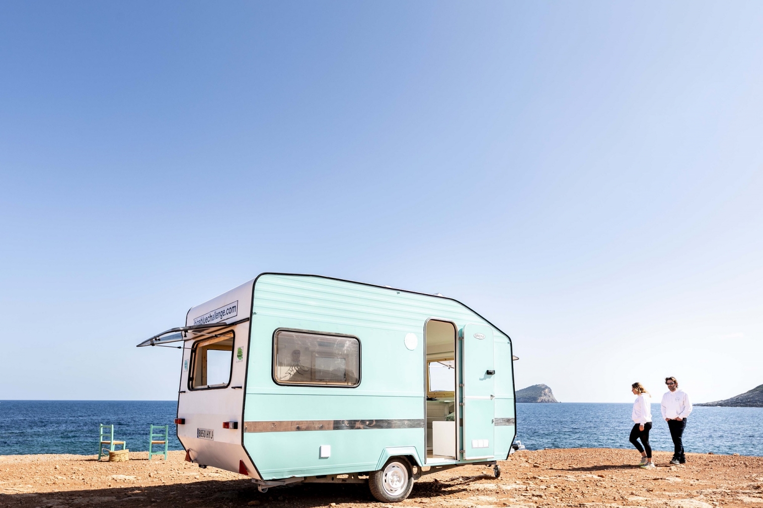 BLUE VAN Blue Challenge