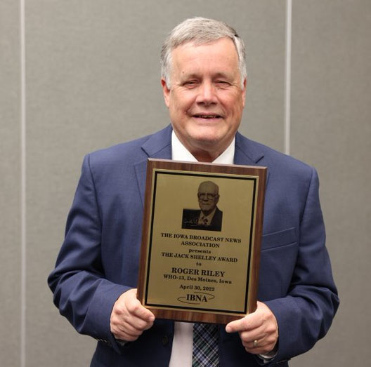 Riley receives 2022 Shelley Award Iowa Broadcast News Association
