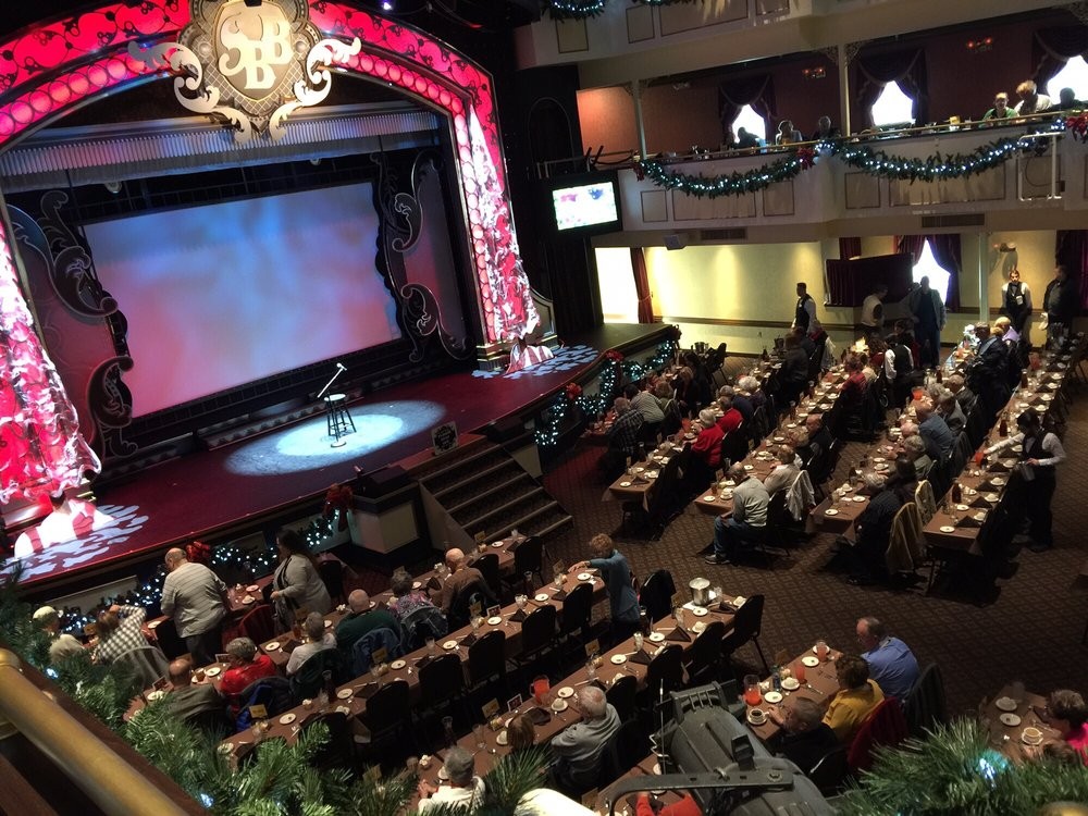 Showboat Branson Belle