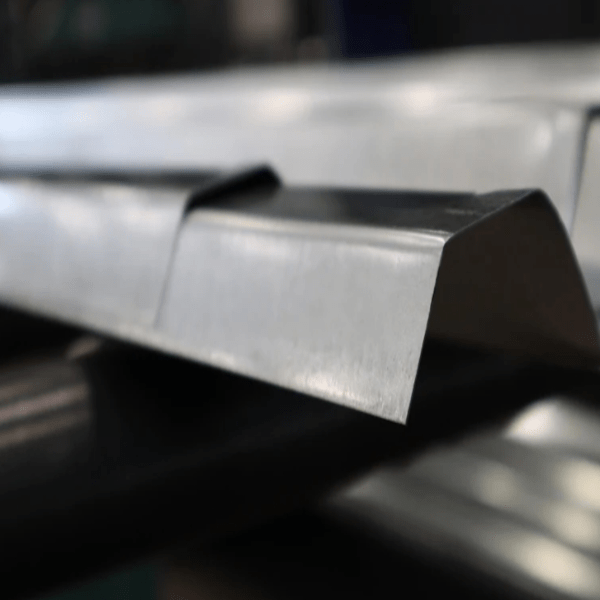 0,5mm Galvanized IBR Roof Sheeting Z275 686mm wide IBR World