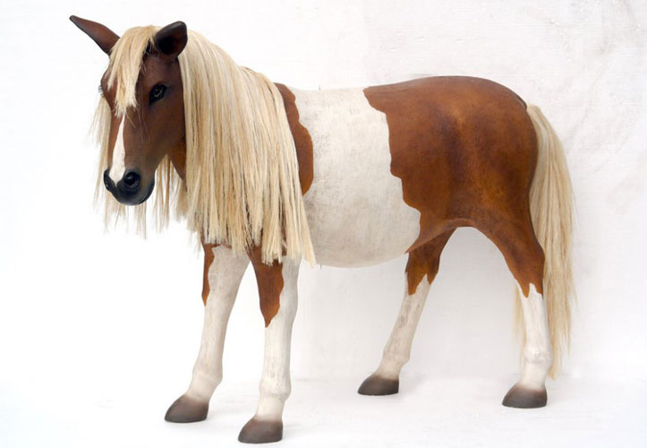 Fiberglass animals are great as eyecatchers Ibsens Fabrikker