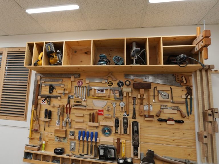 Easy To Make Screwdriver Rack IBUILDIT.CA