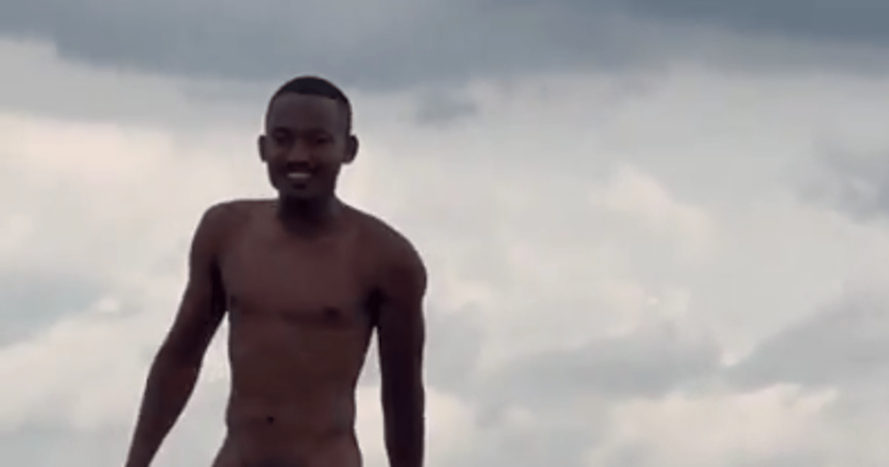 Kuromba or Drugs: Harare Mbinga AJ Goes Naked on the Highway to