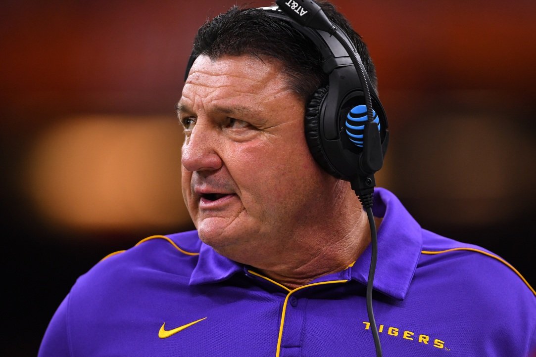 LSU coach Ed Orgeron mocked for showing off young girlfriend then
