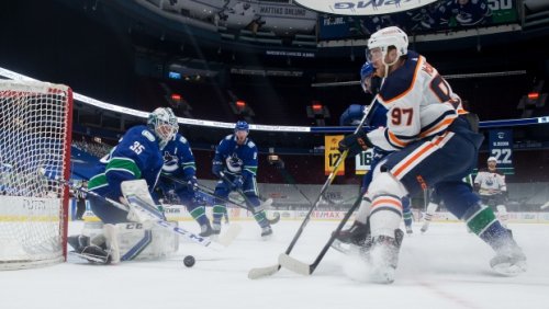 Draisaitl, McDavid dominant as Oilers down beleaguered Canucks 41 Flipboard