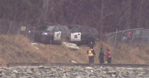 Man killed on train tracks in Calgary’s Edworthy Park Flipboard
