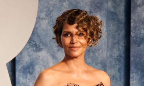 Halle Berry poses naked for shower selfies that cause a stir | Flipboard