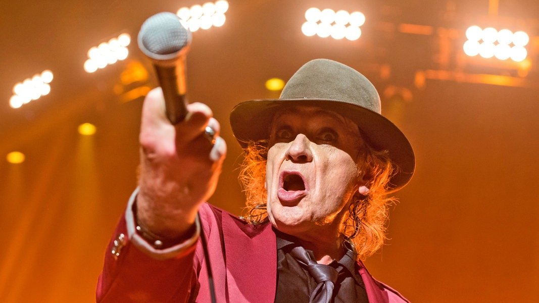 Udo Lindenberg Wird 75 Ein Mann Zwei Karrieren Flipboard