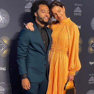 Katie Holmes, su novio Bobby Wooten III hacen su debut en la alfombra roja:  fotos - Entretenimiento