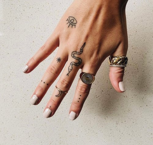 37 Cute Finger Tattoos For Women | Flipboard 473_x_500_jpg