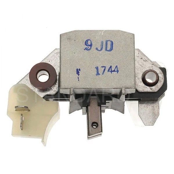 Standard® Dodge Ram 50 1985 Intermotor™ Voltage Regulator