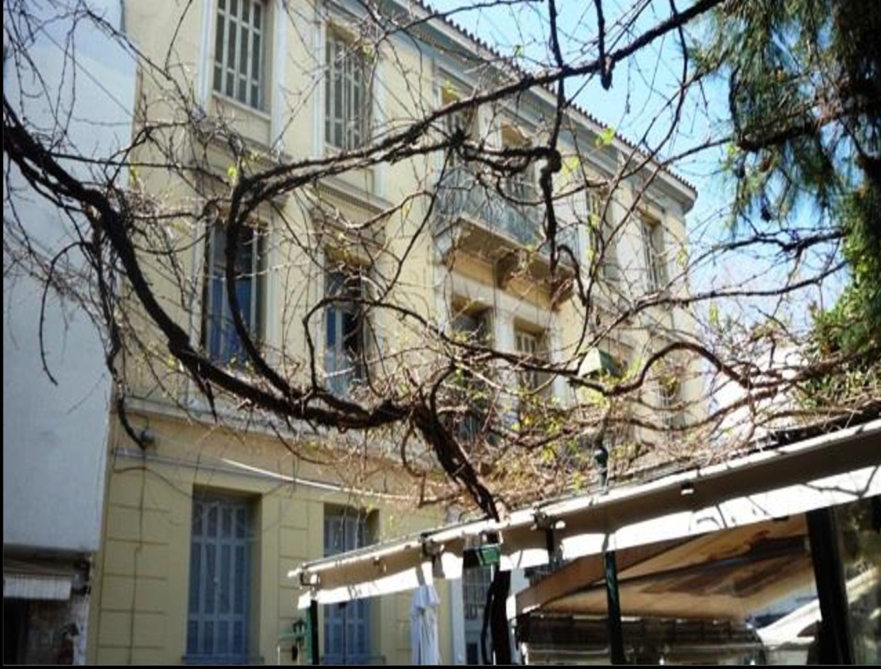 Building For Sale in Athens Plaka ICAR Wakim