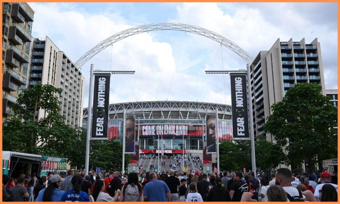 Chelsea, Guy United and Tottenham wish to signal Yehor Yarmoliuk Chelsea, Guy United and Tottenham wish to signal Yehor Yarmoliuk