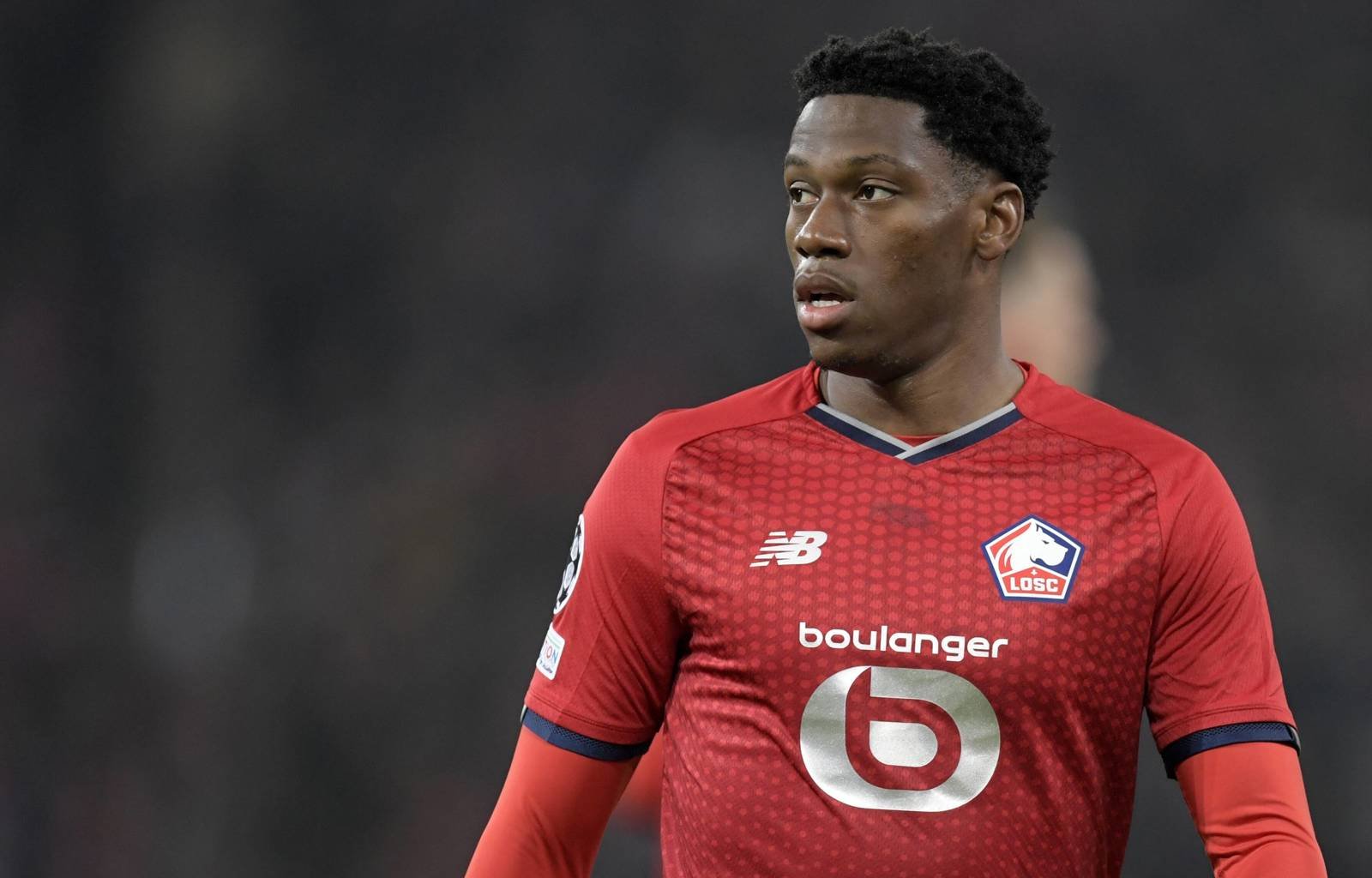 Italian giants lead Barcelona in race for free agent target Football