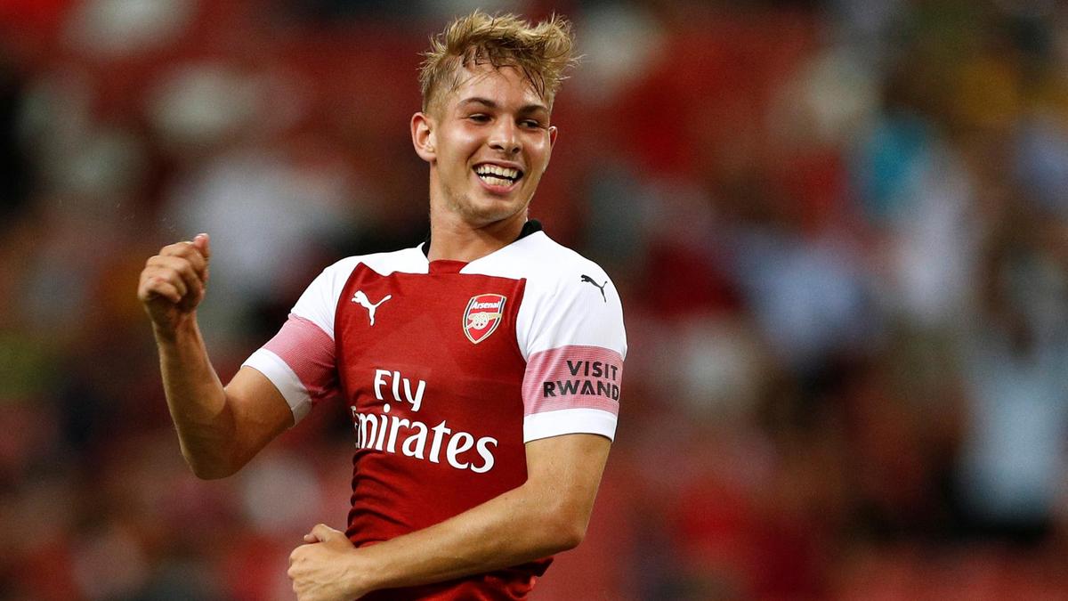 Smith Rowe / Smith Rowe Signs New Five Year Arsenal Contract And Gets