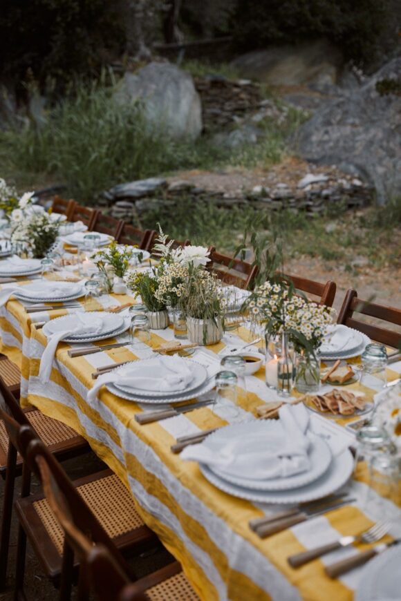 How to Elevate Your Summer Hosting & Entertaining Tips