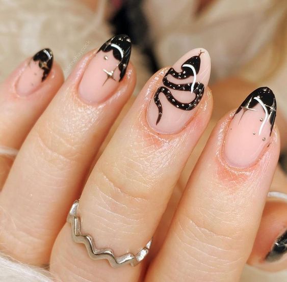 The Ultimate Halloween Nail Inspiration