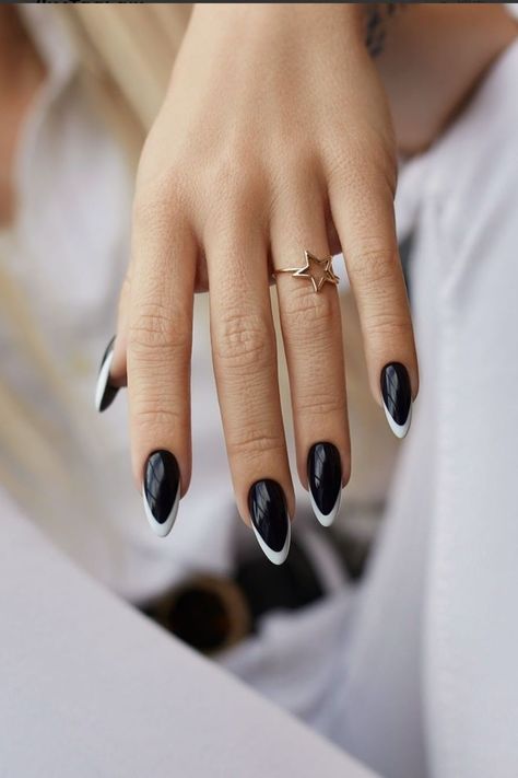 The Ultimate Halloween Nail Inspiration