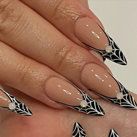 The Ultimate Halloween Nail Inspiration