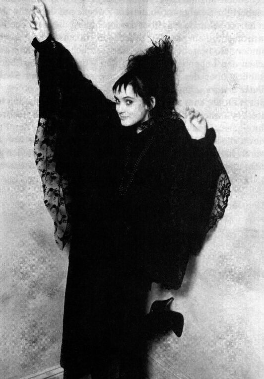 How to Get the Beetlejuice Aesthetic