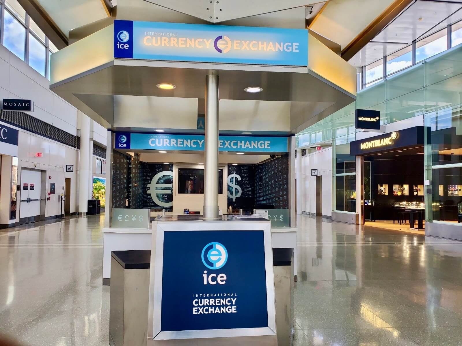 Currency exchange in Sterling, Virginia