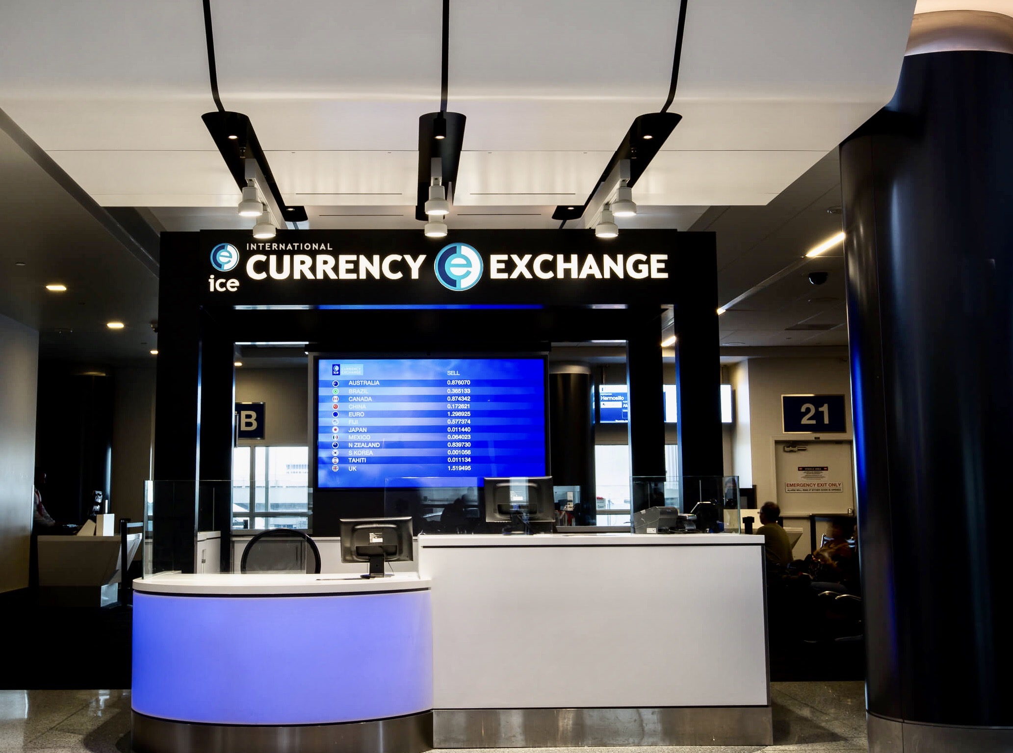 Terminal 2 DEPARTURES