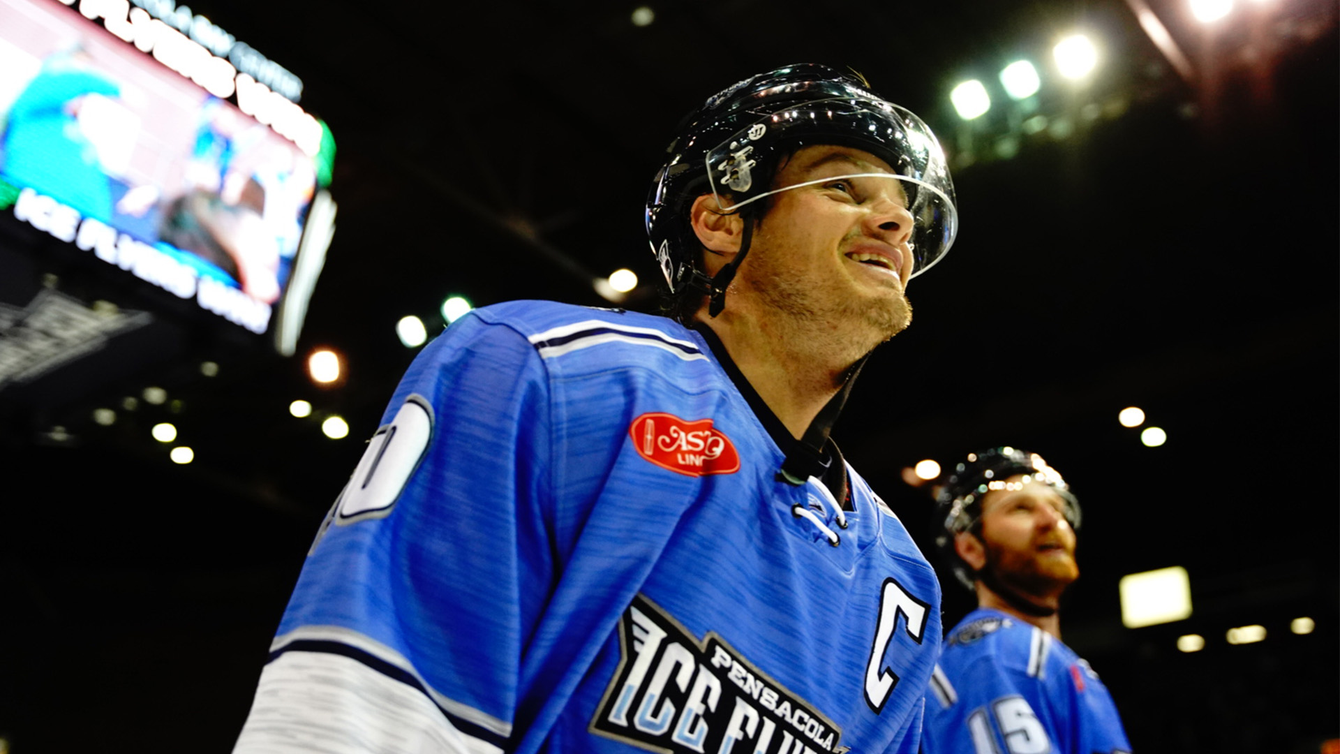 Ice Flyers Thrill Sellout Crowd With Big Win To Complete Showcase Weekend Pensacola Ice Flyers