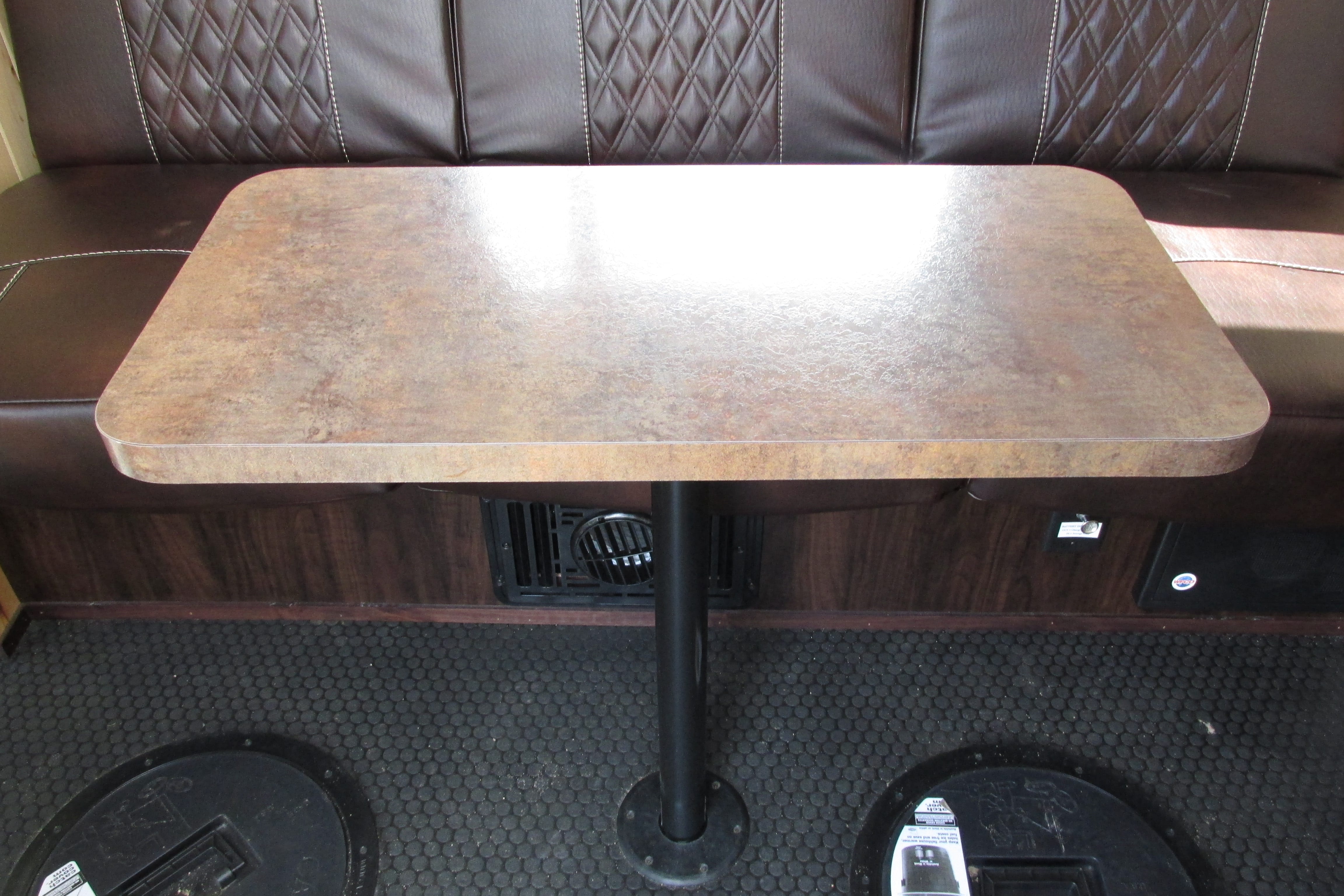 Pedestal Table Kit 371 Outdoors Recreational Outfitters 371