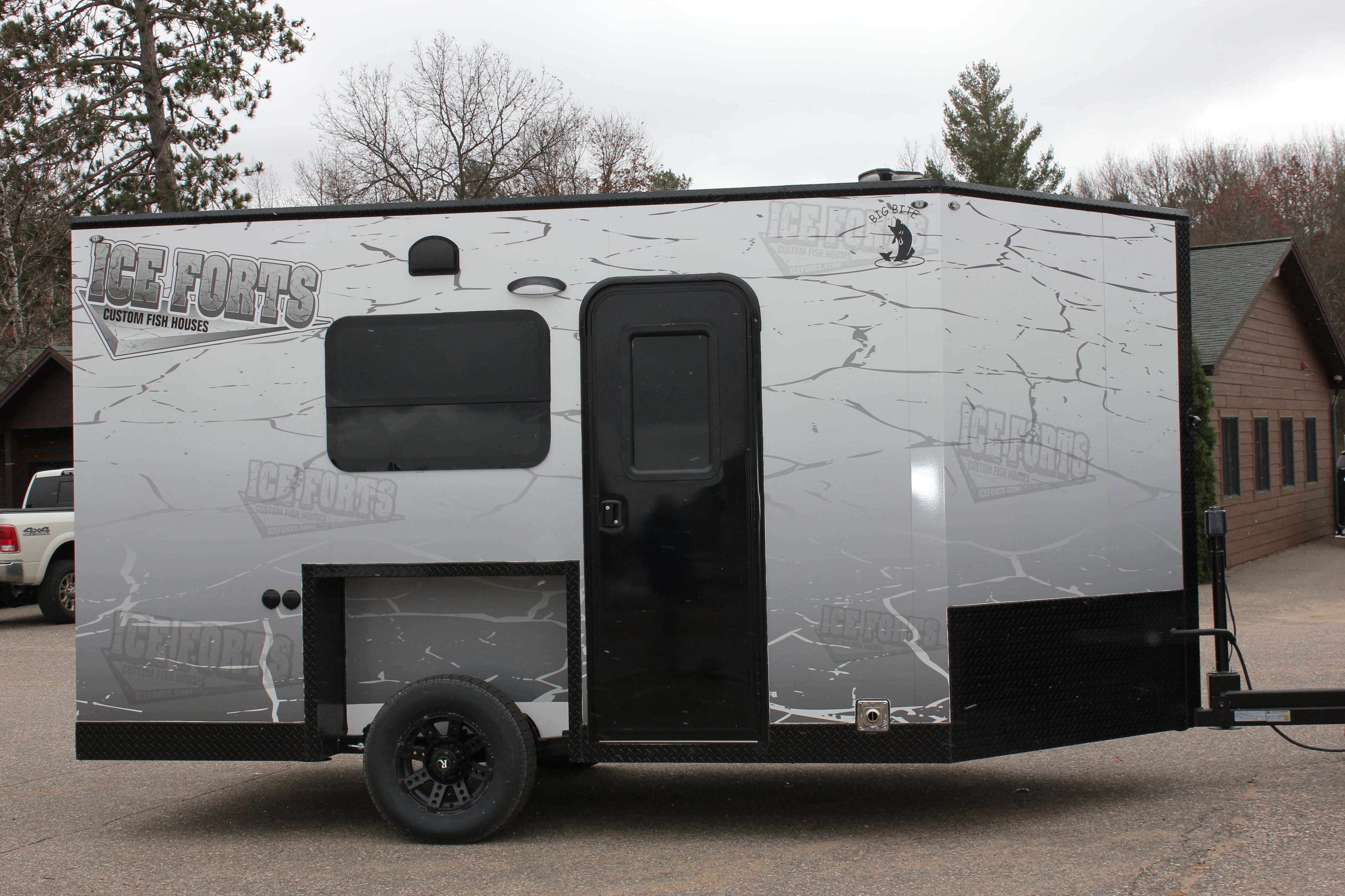 IMG_4370 Ice Forts Premier Yetti Fish House Dealer Ice Houses for