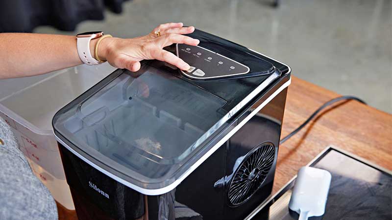Why Is My Countertop Ice Maker Not Working: Troubleshoot Tips