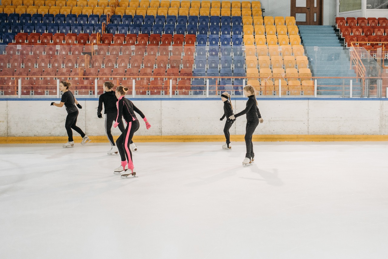 How to Balance on Ice Skates Tips to Improve Ice Skate Nerd