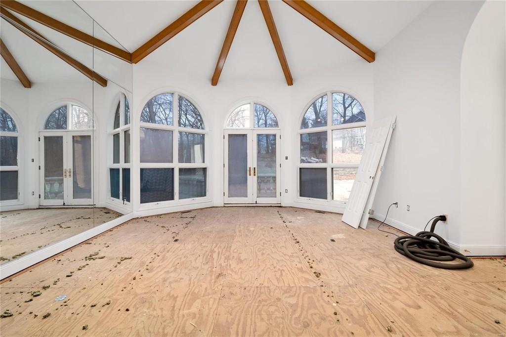 Nelly's Crumbling Mansion Is A Relic Of the MTV Cribs Era