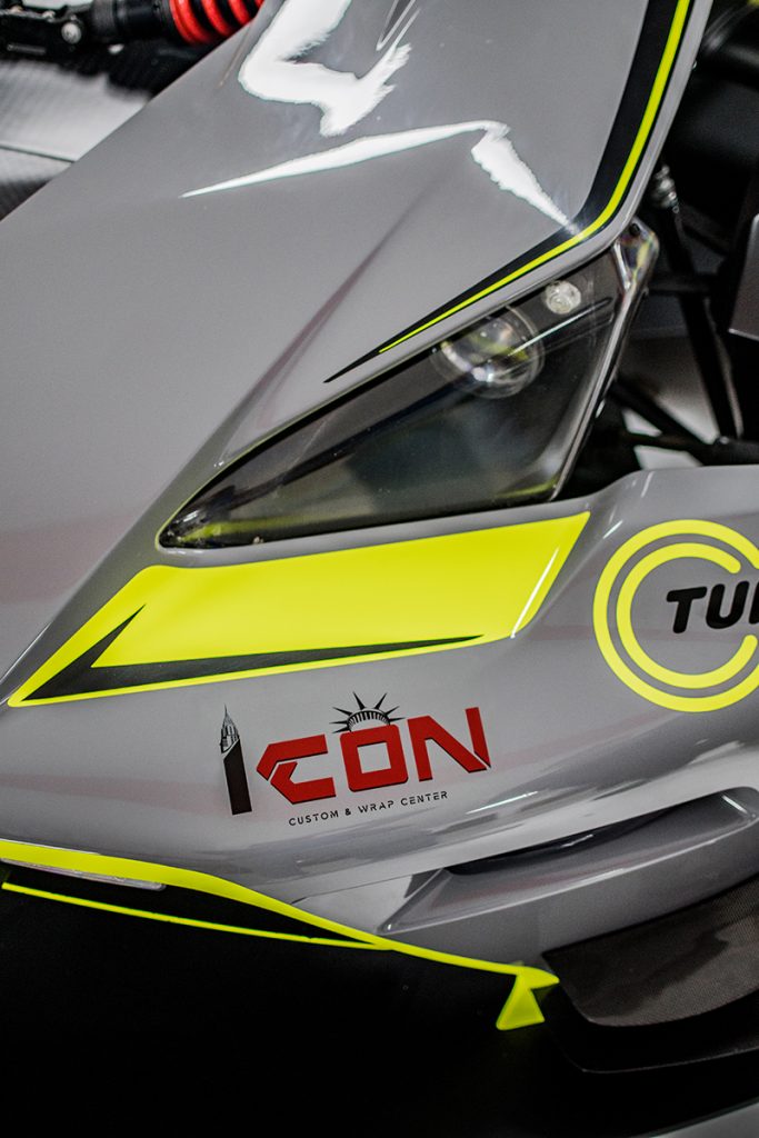 Wrapping Vinilar coches Madrid • ICON Custom & Wrap Center