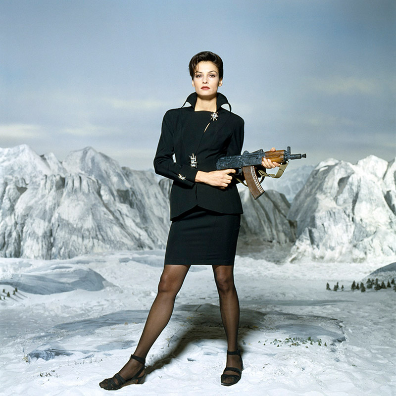 JB008 Famke Janssen Iconic Images