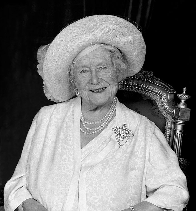JS_RO013 Queen Elizabeth The Queen Mother Iconic Images