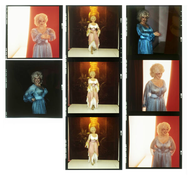 Dolly Parton Contact sheet EC_DollyParton_014 Iconic Licensing