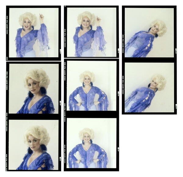 Dolly Parton Contact sheet EC_DollyParton_041 Iconic Licensing