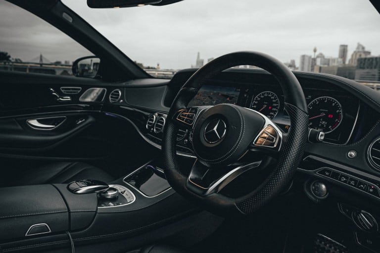 Luxury Limo Hire Sydney What Is It? Iconic Limousines