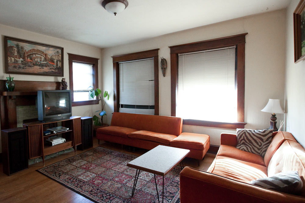 College Hill Apartments ICT Apts.