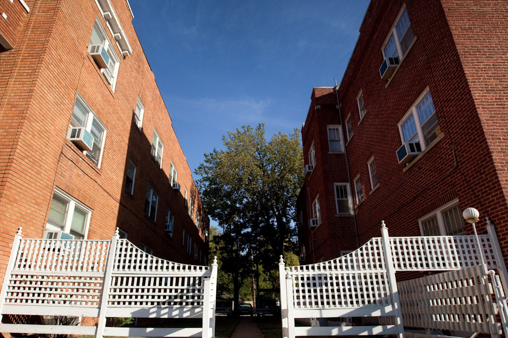 Douglas Street Apartments ICT Apts.