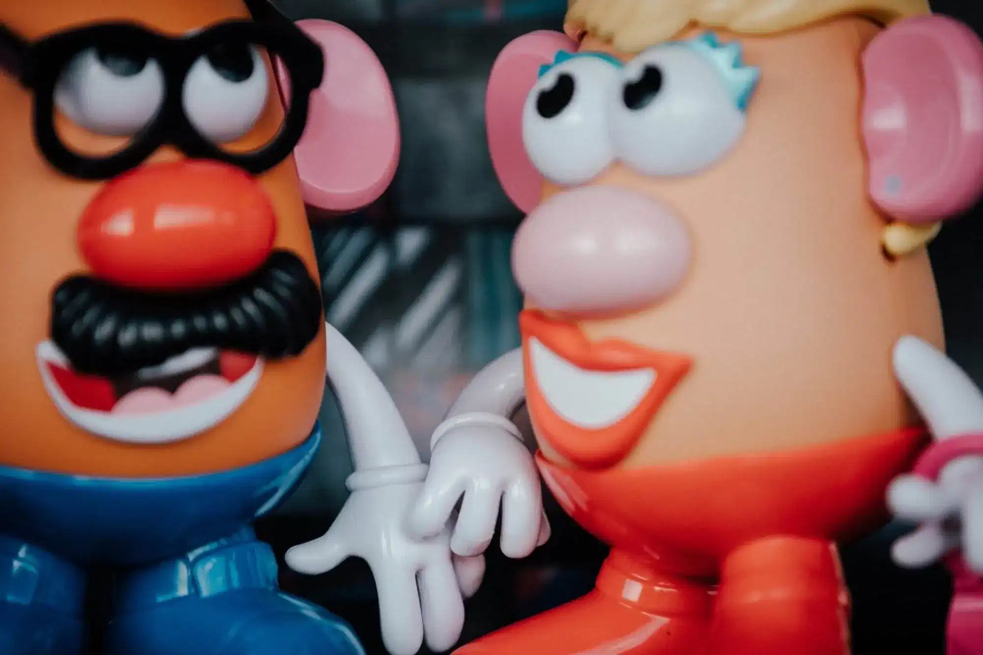 A Guide on What Was the First Toy to Be Advertised on Television Icy