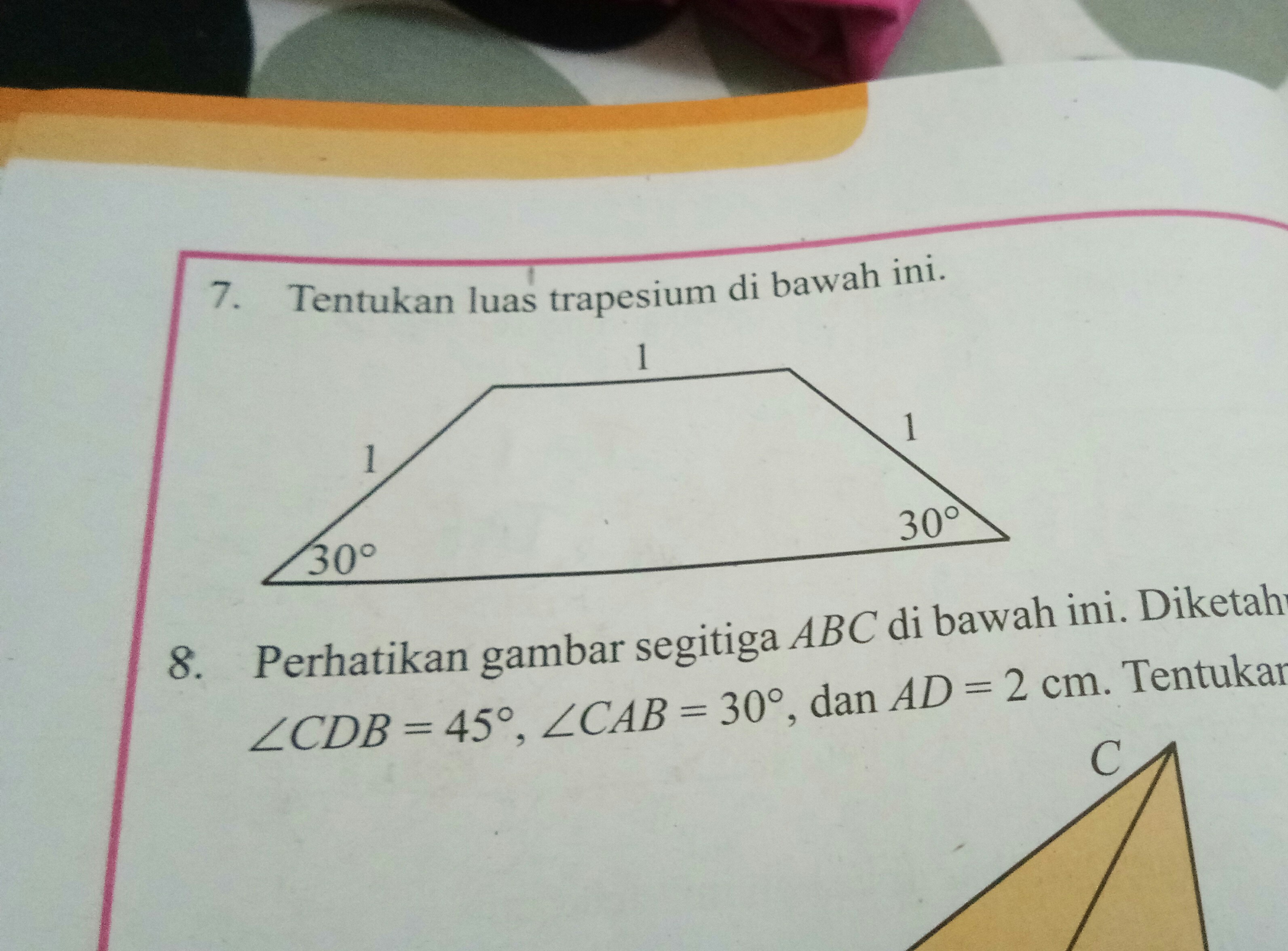 tentukan luas trapesium di bawah ini. Brainly.co.id