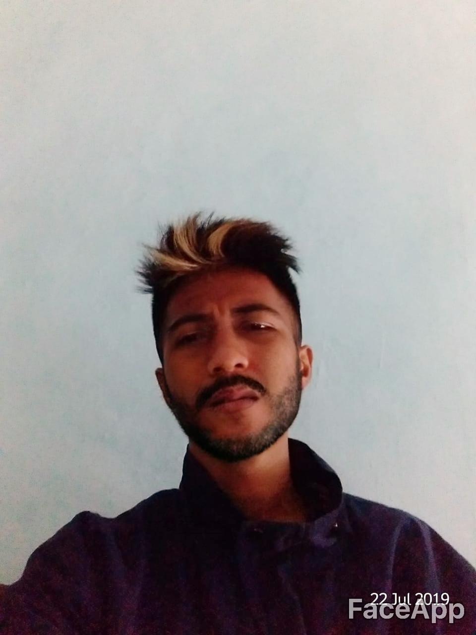 Ekspresi Wajah Saat Membaca Puisi / Ekspresi dalam membaca