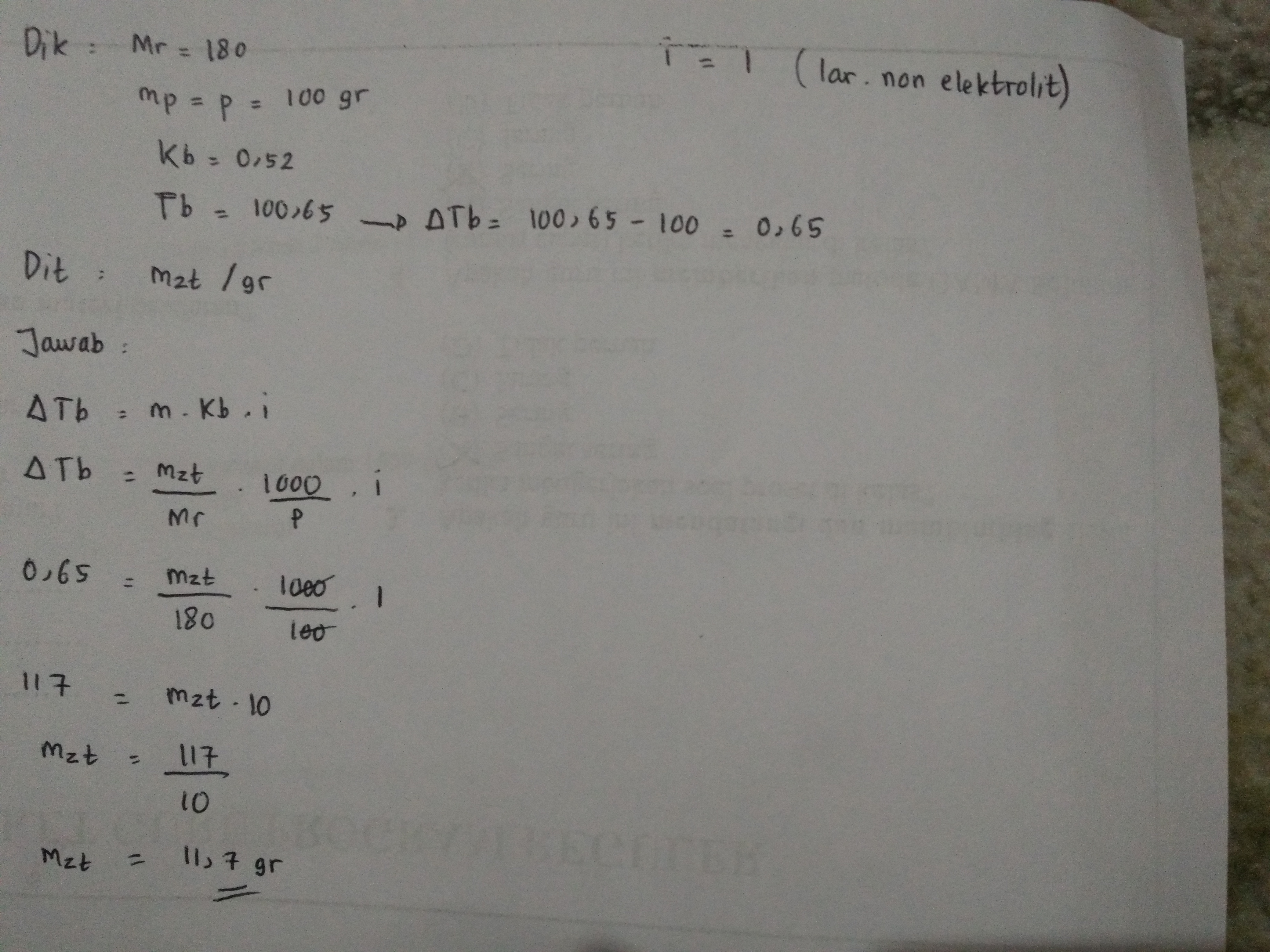 Suatu larutan glukosa(Mr=180) dalam 100 gram air(Kb=0,52)nmendidih pada
