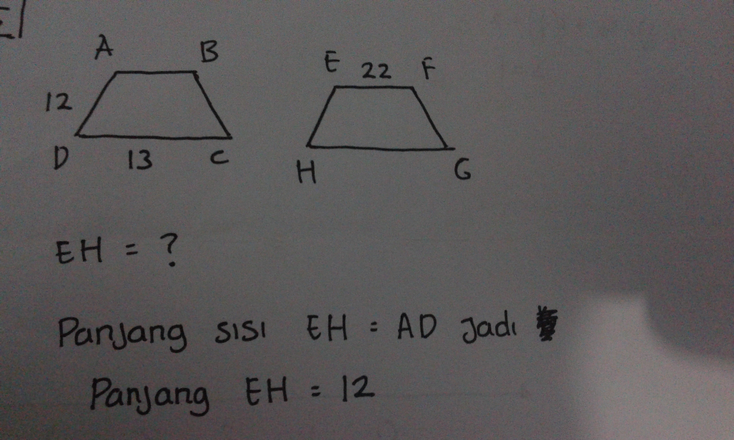 diketahui trapesium ABCD dan trapesium EFGH adalah