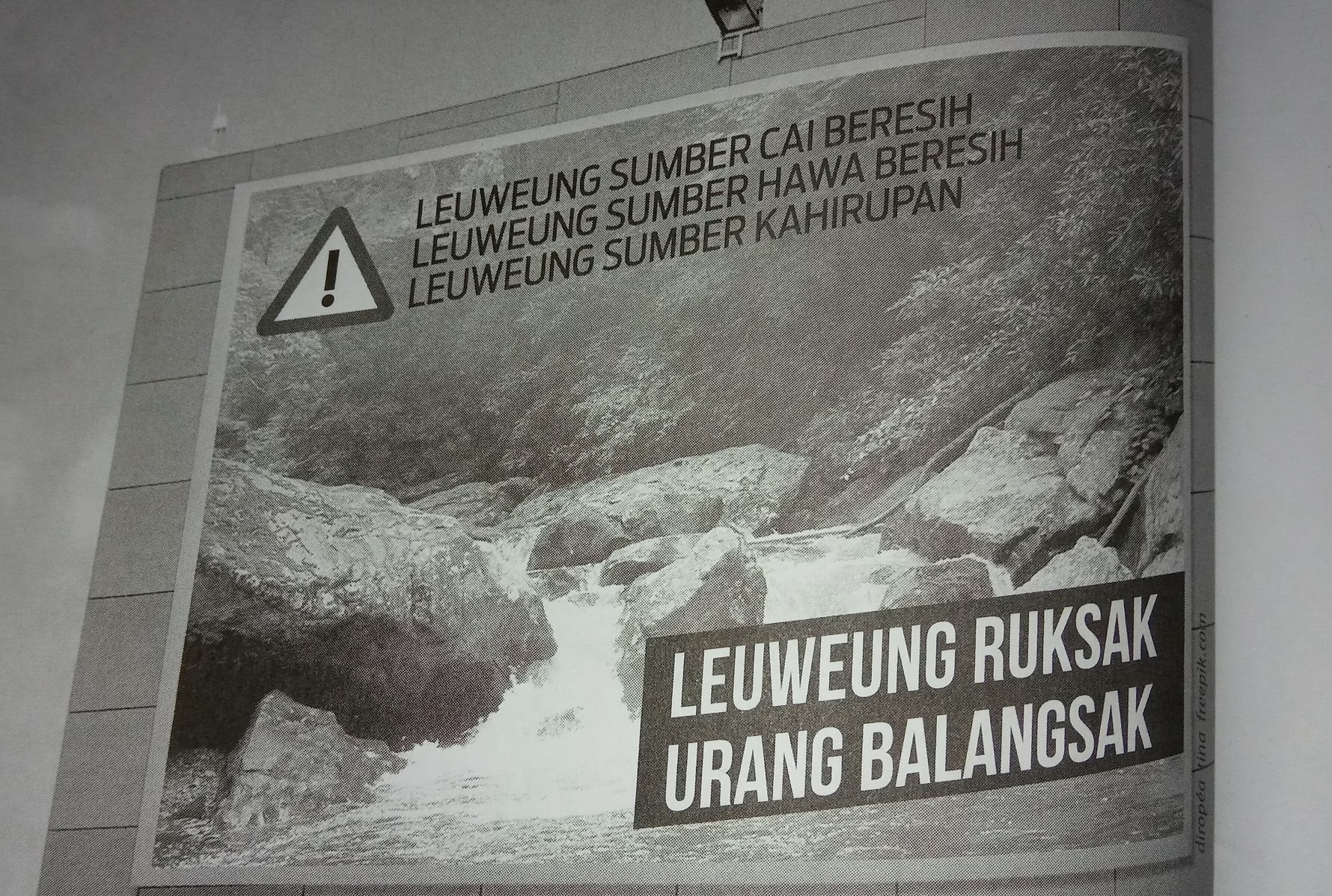 naon jejer iklan layanan masyarakat di luhur teh? Brainly.co.id